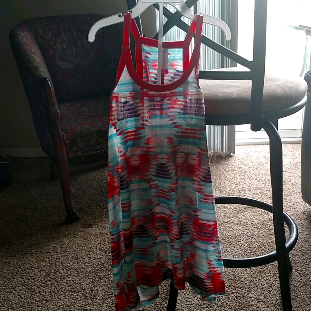 Tank Top - Picture 3 of 4